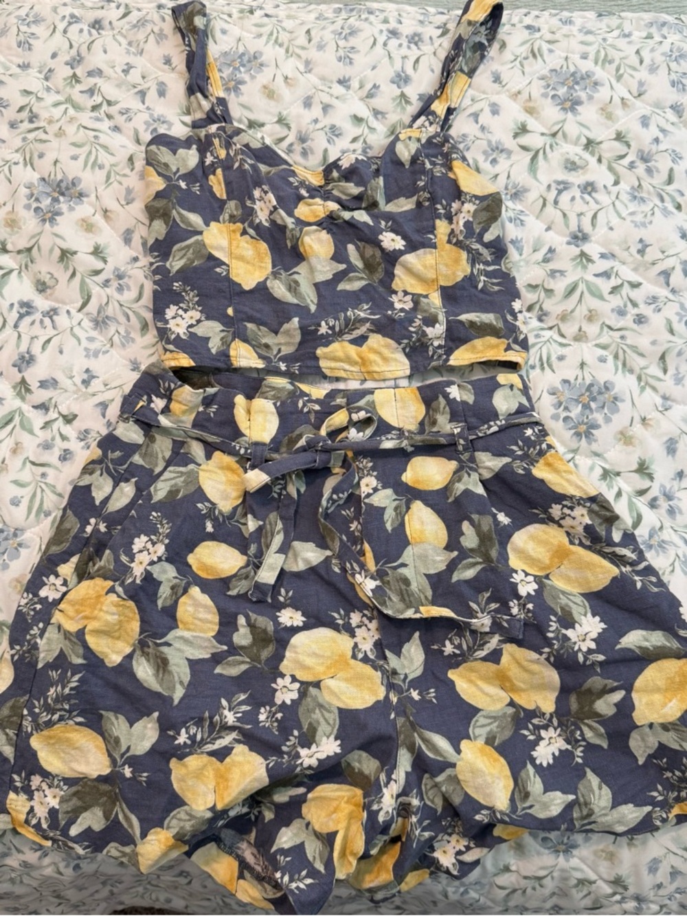Abercrombie & Fitch Navy Blue Lemon Linen Matching Set
